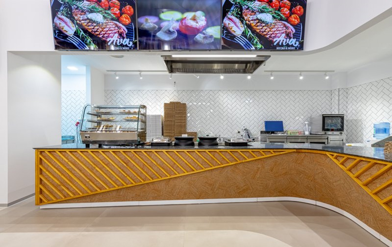 Ava Bistro & More
